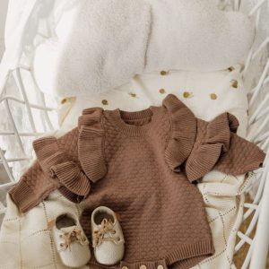 Gebreide body met ruffles bruin