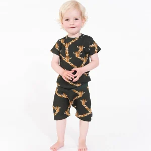 Giraffe Black T-shirt & Short Set Baby